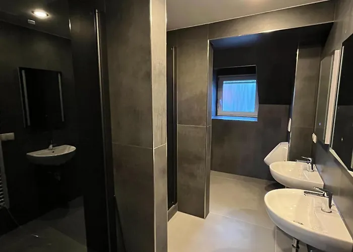 Gemuetliches Im Herzen Der Stadt * 新维德